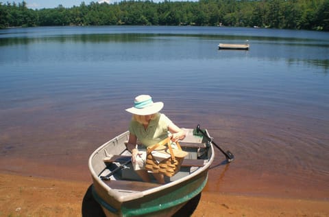 A boat ride and lunch from the beach
