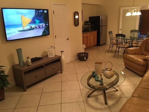 Ground Floor Living Area W/New 60" Ultra HD Smart TV