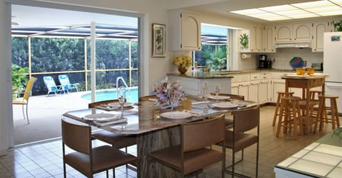 Spacious kitchen with large table for eating and entertaining