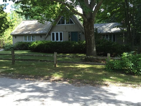Lake Street Retreat
