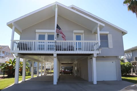21823 Guadalupe Drive