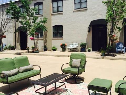 Sit back & relax in one of our outdoor areas