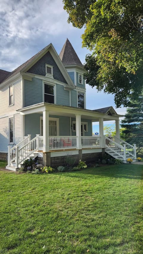 Covered front porch