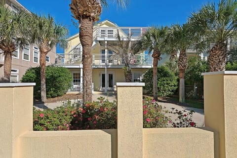 Front of house with circular drive