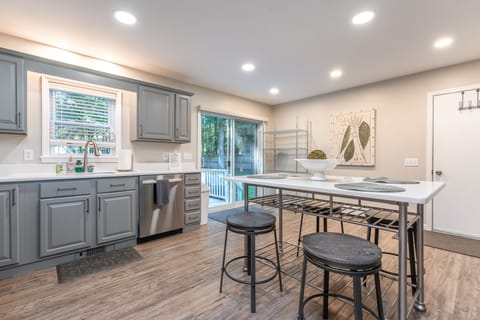 Kitchen - Dinette with Slider to backyard