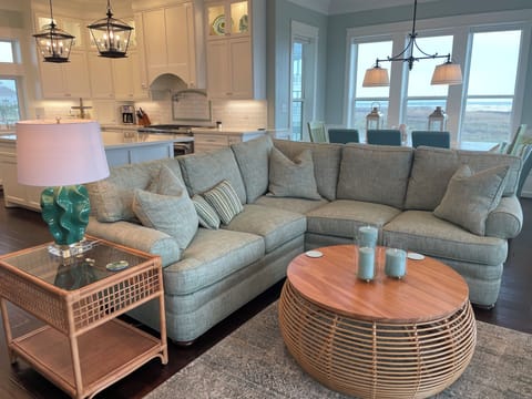 Top of the line Lexington sectional for your comfort.