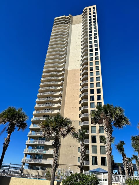 Tidewater Beach Resort