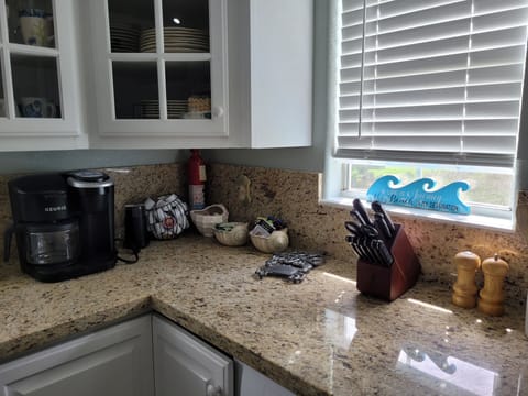 Keurig drip/single cup coffee maker,  grinder, and different types of coffee