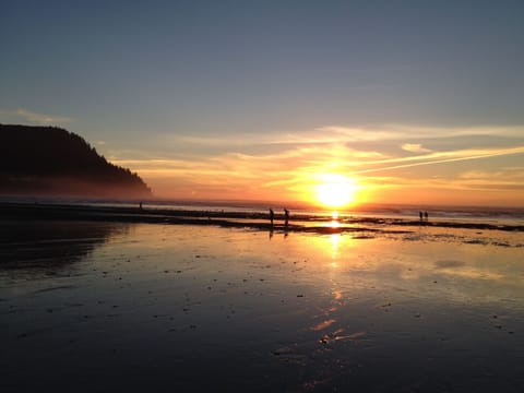 Sunsets on the beach are always beautiful.