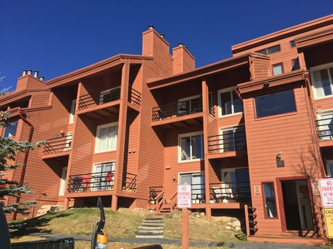 Front of 324 TimberRidge