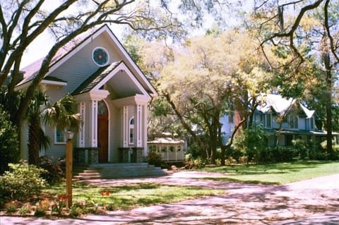 Steinhatchee Landing Wedding Chapel