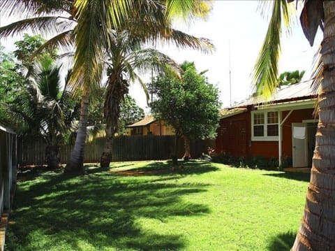 Private and fenced rear yard