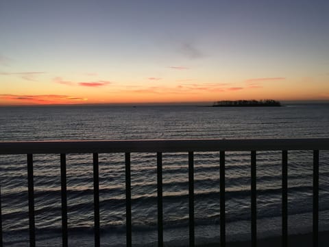 Sunrise from the MBR!