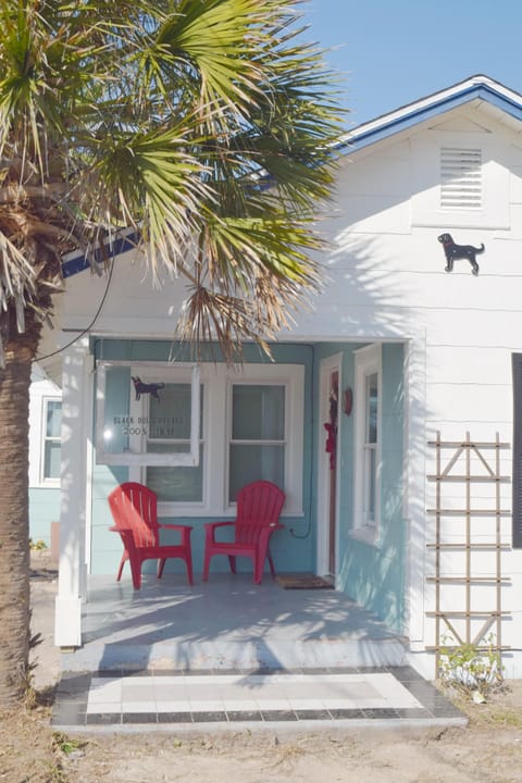 A Sunny Front Porch