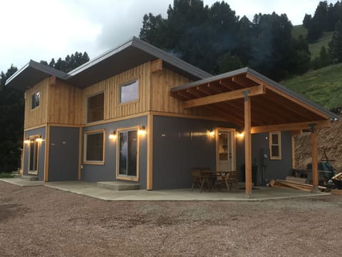 Franklin Mountain Cabin