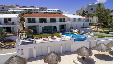 Complete beach front view