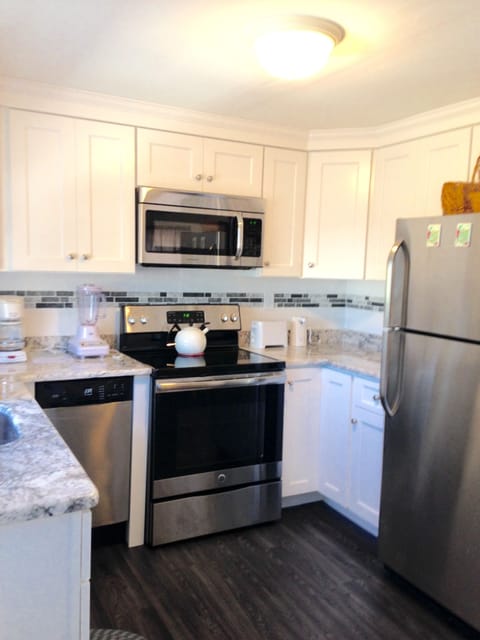 Stainless appliances 