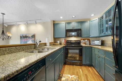 The full kitchen, with everything you will need for that special meal!