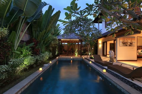 Three Bedrooms Desa Di Bali Villas