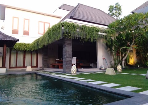 5 Bedroom Villa at Touristic Area Legian