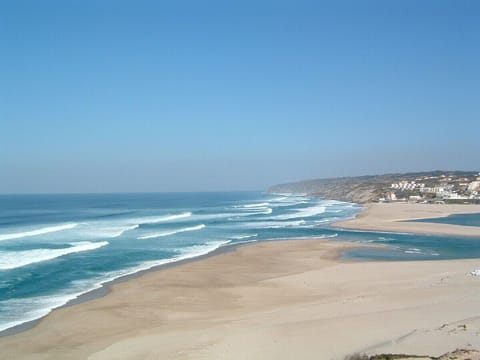 Obidos lagoon-5 mins drive