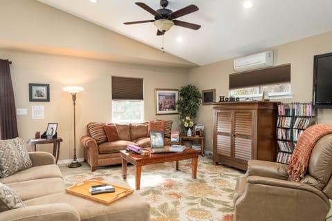You will find this cottage to be well appointed, with lots of room to relax!