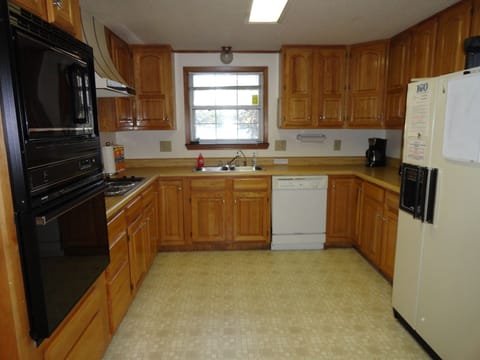 Kitchen has a Double Oven