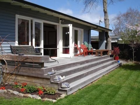 Wharewaka Cottage