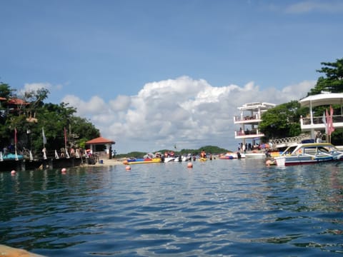 Quezon Island of 100 Islands