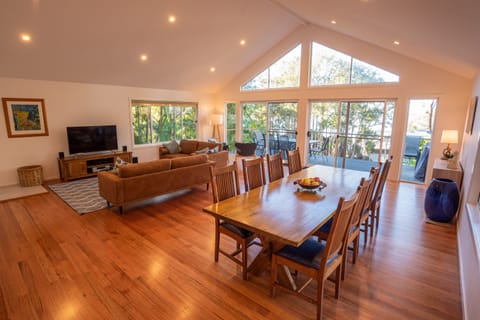 Large open planned living area, plenty of room for all the family. 
