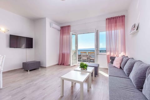living/bedroom
