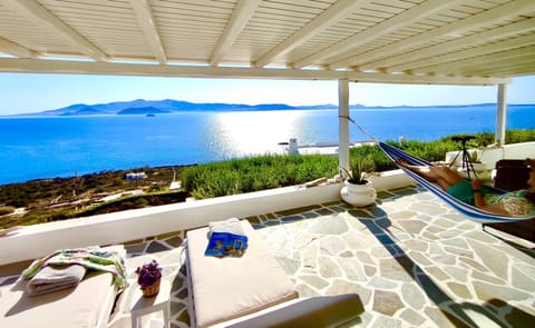 Vista Ariadne private terrace (40m2) with mesmerizing view away from the crowds.