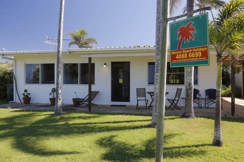 Shalom by the Sea - Front of house