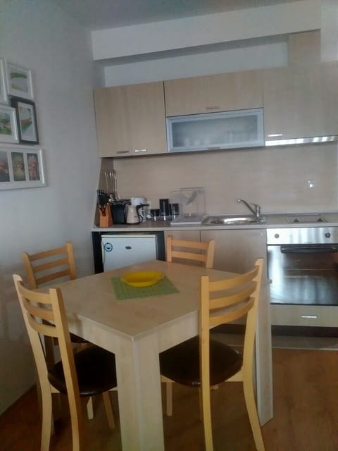 Kitchen and dining area