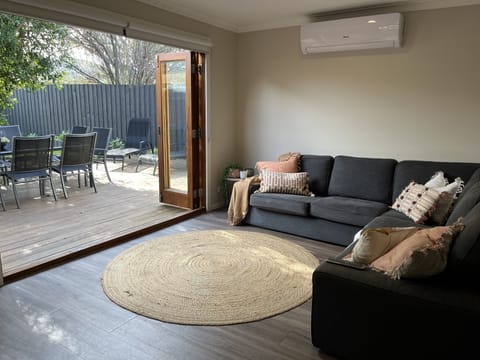 Spacious open plan design with outdoor and indoor living