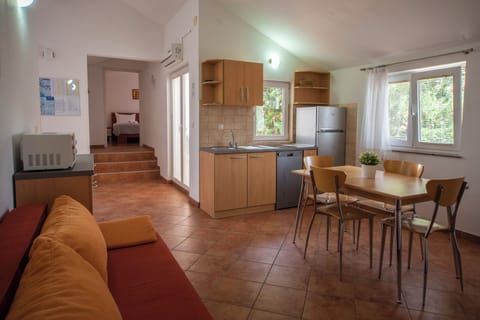 Living room, kitchen, dining room