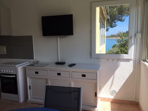 Apartment for 4 people, 1st floor, without sea view, direct access to the beach Apartment in Sari-Solenzara