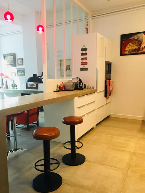 Loft with two terraces and sauna 10 minutes from Paris. House in Montrouge