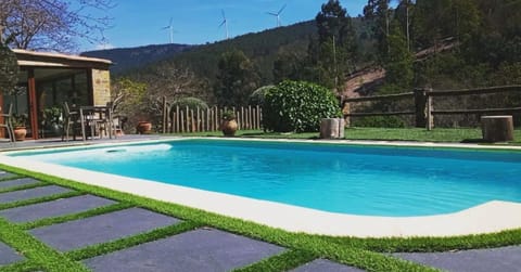 Piscina e Esplanada