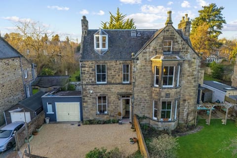 Front of Eskbank Villa with parking for 2 cars