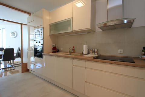 View from the Kitchen to the Dining room