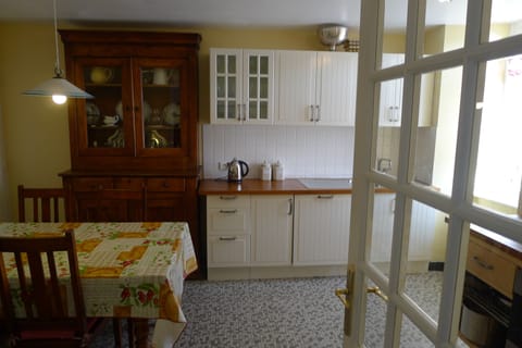 View from hallway into kitchen 