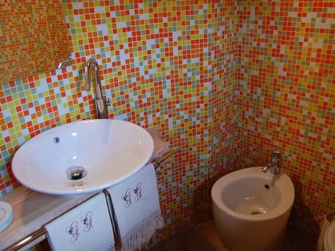 En-suite half bath off master bedroom