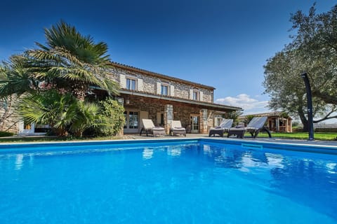 Casa Rea villa pool