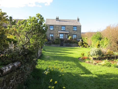 Wraycroft Cottages seen from part of the garden
