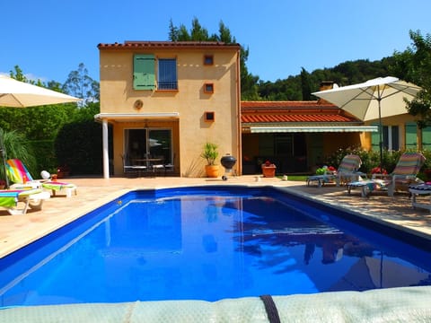 La Casa Assolellada-our sunny house
