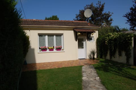 Angels Inn Disneyland Paris : Independent House