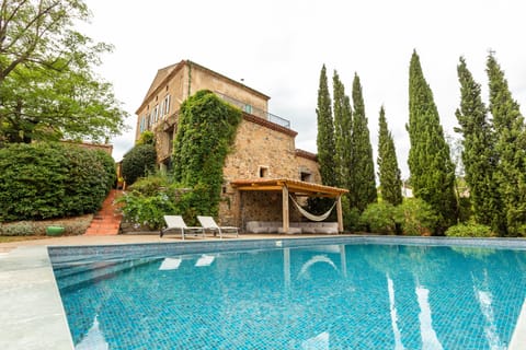 House and pool