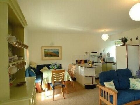The Stables open-plan kitchen and dining area