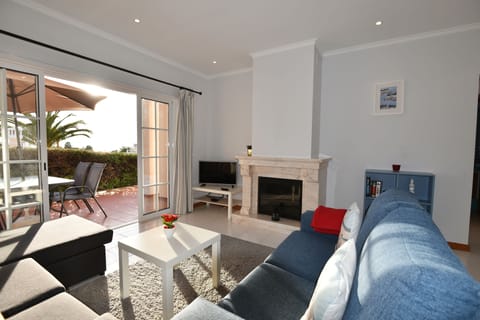 living and dinning room 